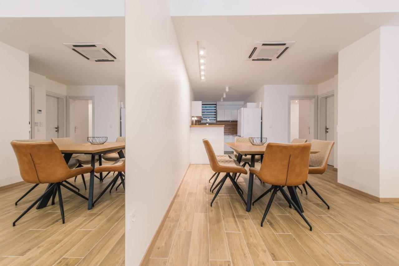 Отель Atelier Улцинь Экстерьер фото