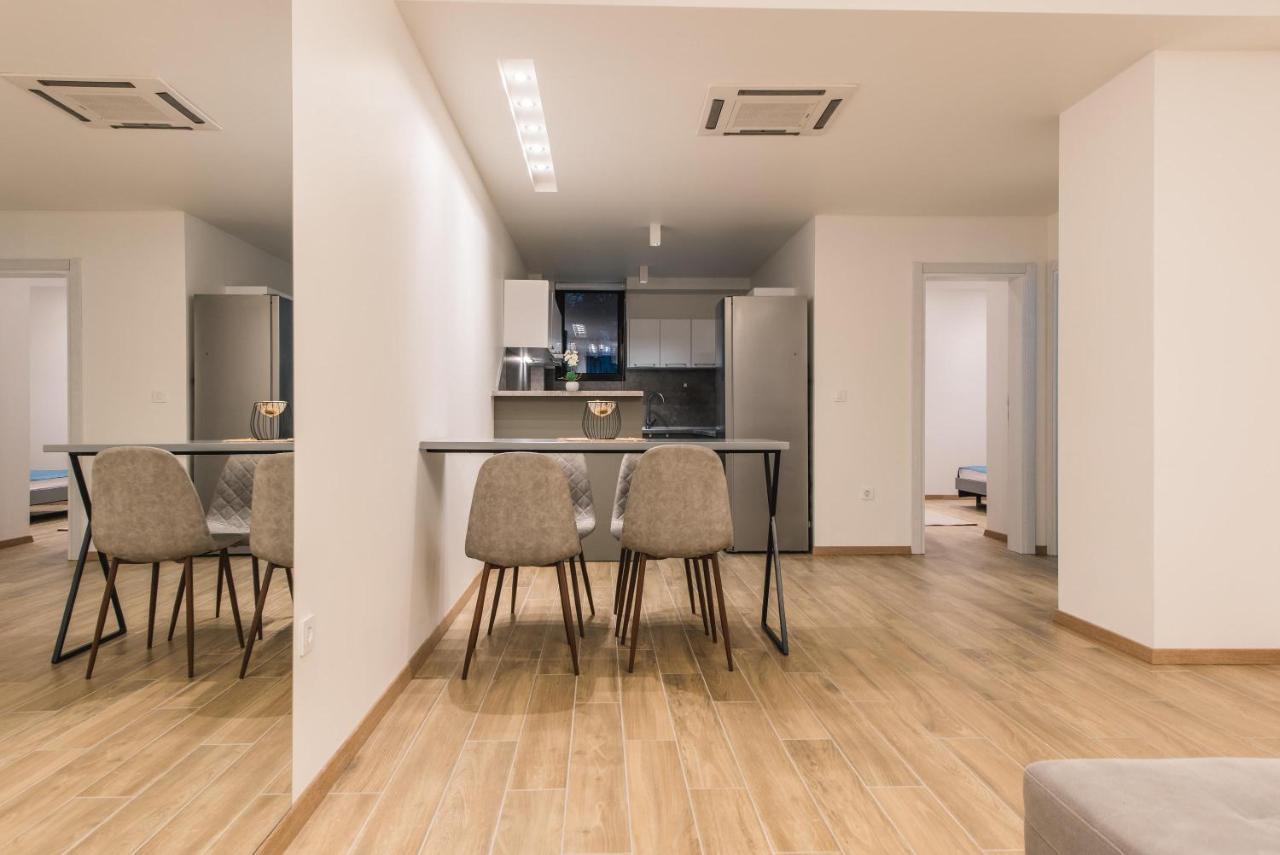 Отель Atelier Улцинь Экстерьер фото